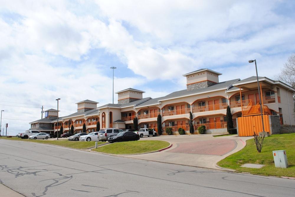 Bestway Inn Bedford Exterior photo