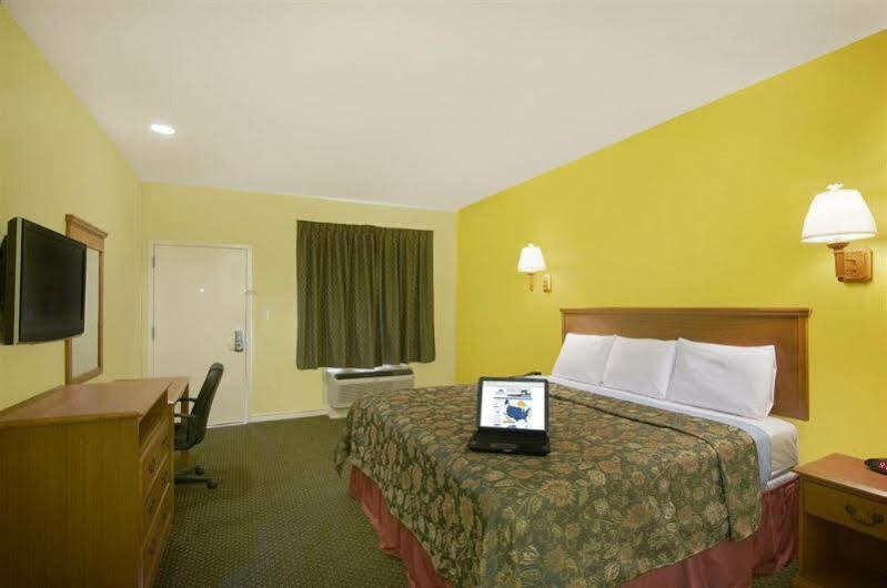 Bestway Inn Bedford Exterior photo